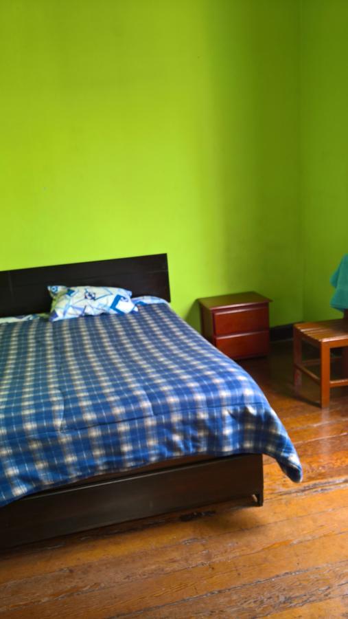 Habitaciones Para Estudiantes Y/O Mochileros Lima Exterior photo